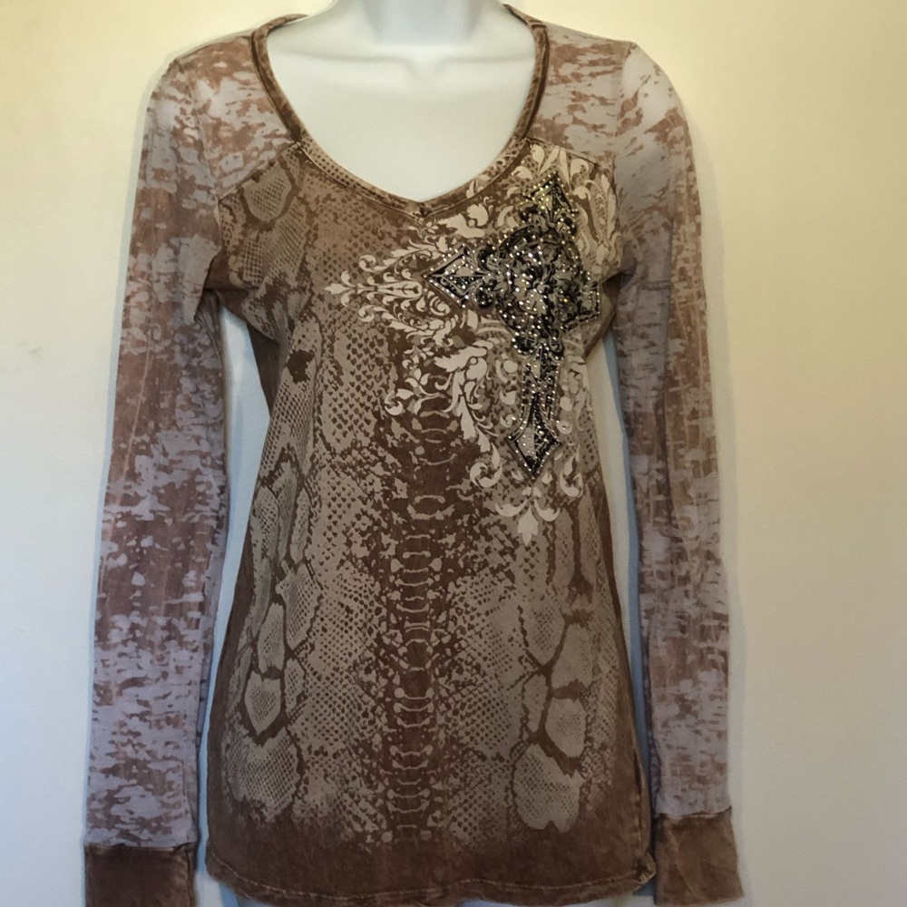Daytrip Cross Graphic Long sleeve Tee sz S